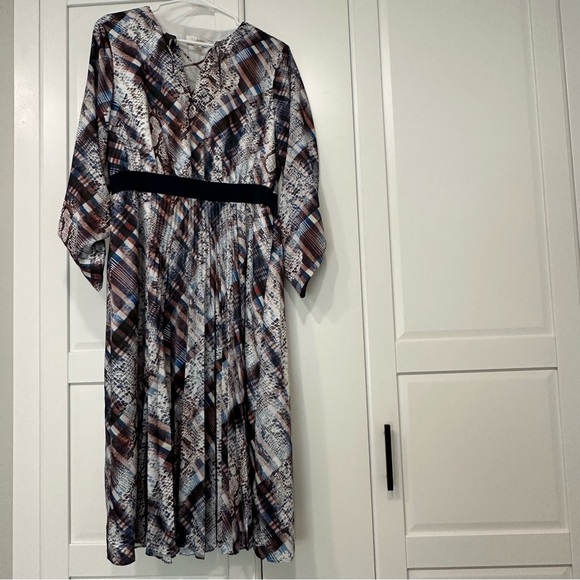 Ted Baker Lilis Quartz Print Midi Dress size 4 (US 10-12) long sleeve - Picture 5 of 15